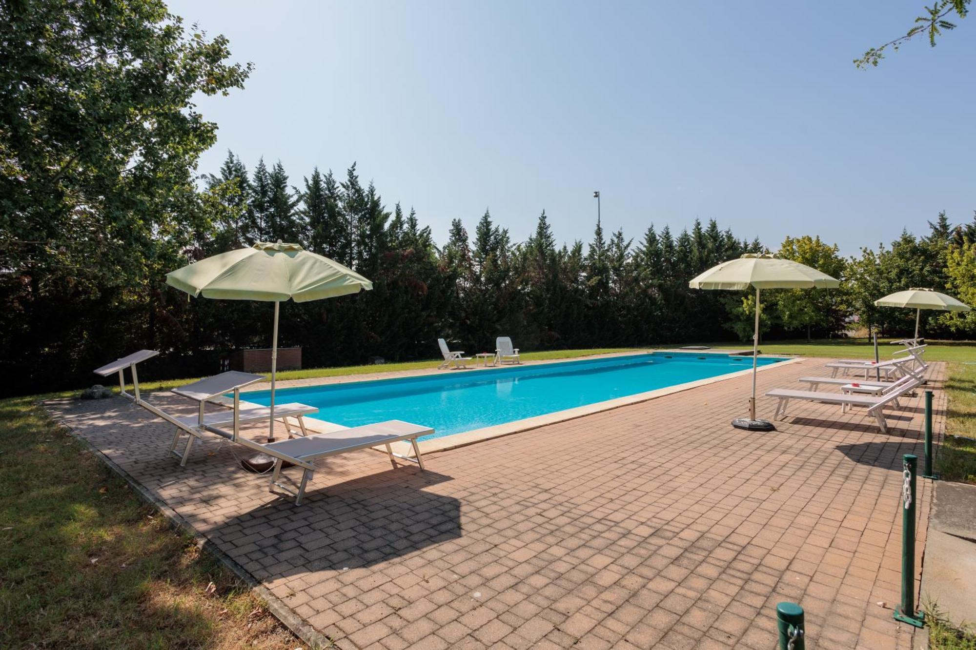 Eurhotel Fontevivo Ngoại thất bức ảnh
